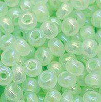 Круглый бисер - Размер 10 - - 57552 I - - Категория I - - 50 гр.